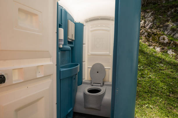 Best Best portable toilet rental  in West Unity, OH